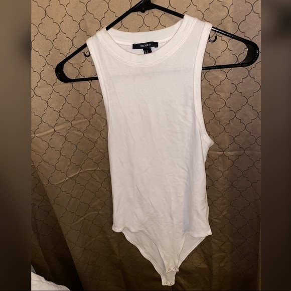 (3) Onesies-All Diff Styles (BOGO CLOSET SALE)!!!! - Picture 4 of 4